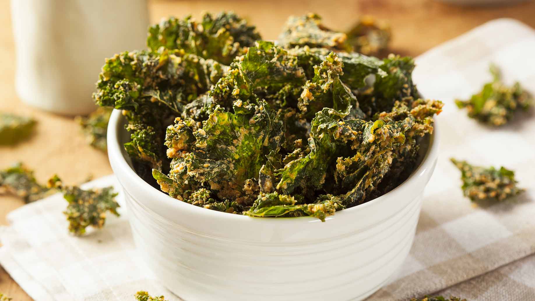 roasted kale chips salt pepper vegan cheese turmeric healthy snack ideas