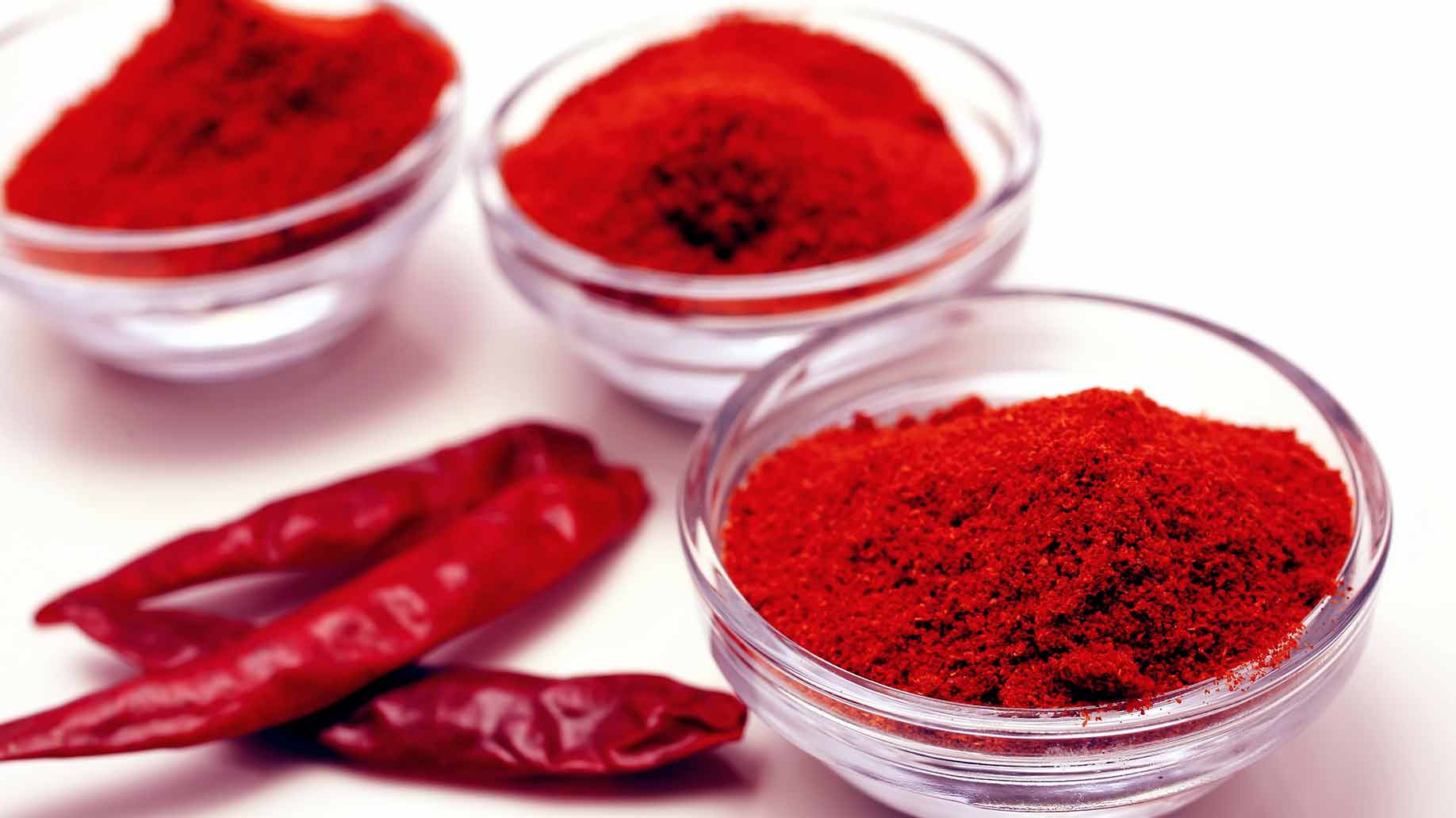 cayenne spicy red peppers dried powder