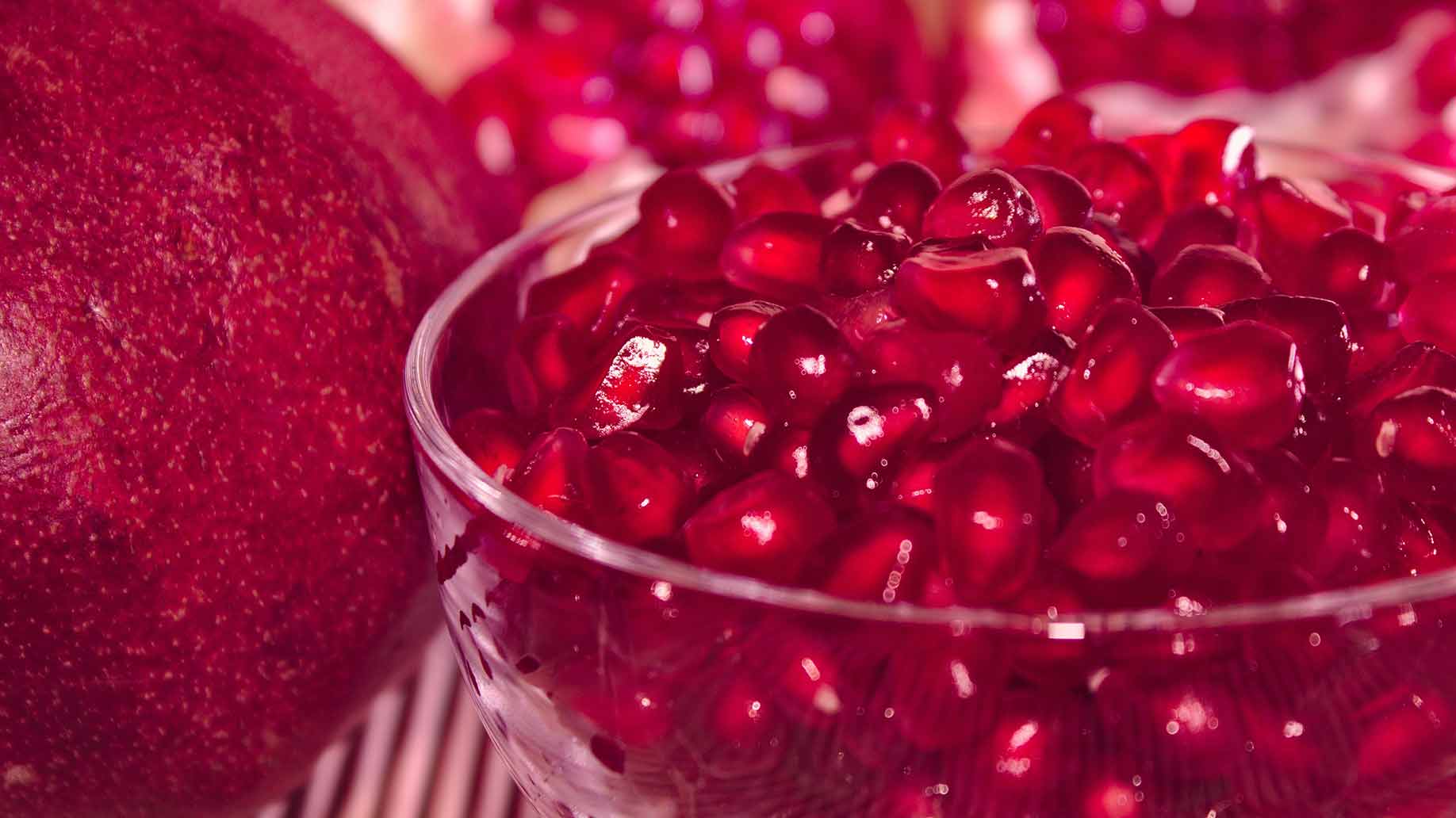 pomegranate fresh fruit natural remedy to lower high blood pressure hypertension