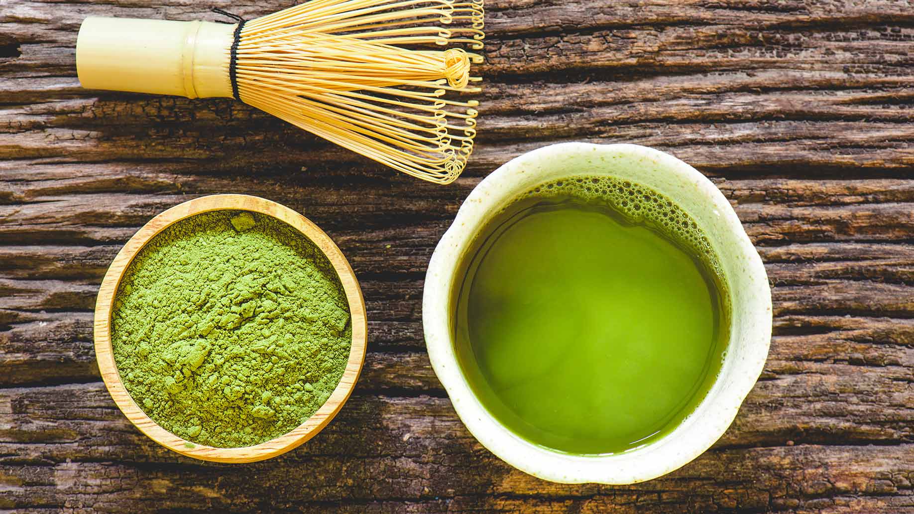 matcha green tea powder leaves grinded antioxidants natural health benefits