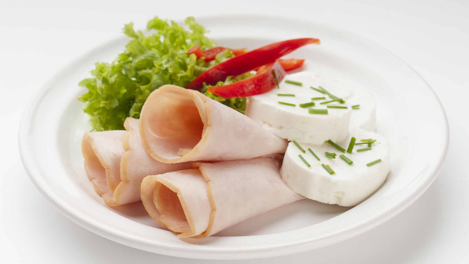 turkey spinach roll up wrap healthy snack ideas